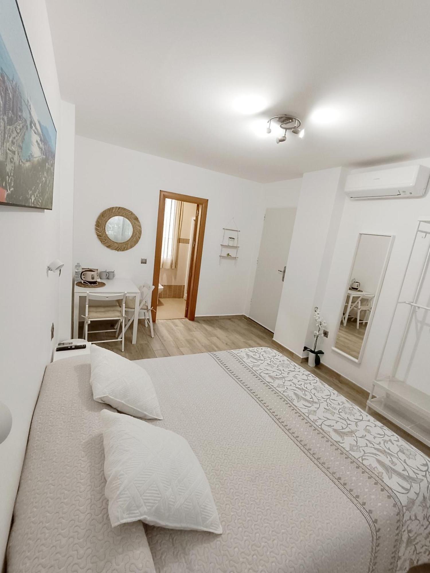 Habitacion Independiente Cerca Del Mar Málaga Buitenkant foto